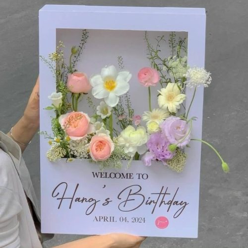 Bảng cắm hoa chúc mừng sinh nhật
