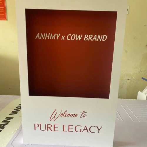 Bảng cổng cưới trang trí