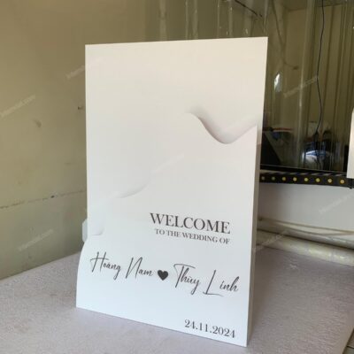 Bảng welcome đám cưới căm hoa tươi trang trí 16 Bảng cưới cắm hoa