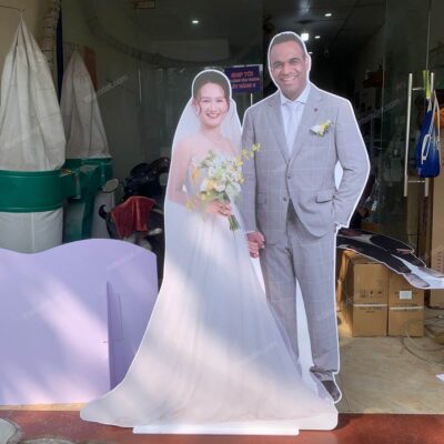 In hình cô dâu - chú rể